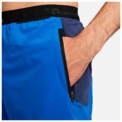 Nike Dri-FIT 5'' Trail - Running Shorts -Outdoor Equipment Sales Shop nike dri fit 5 trail running shorts detail 3
