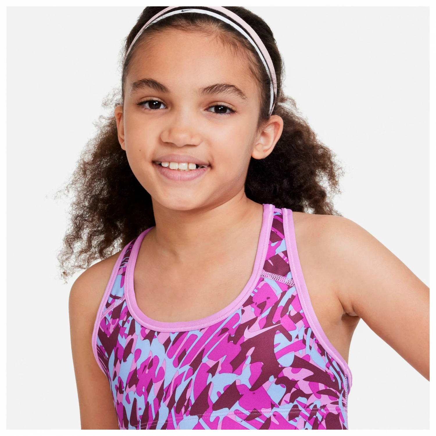 Nike Girl's Swoosh Reversible Sports Bra 5 Nike Girl's Swoosh Reversible Sports Bra - Image 3