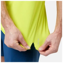 Odlo T-Shirt S/S Crew Neck Zeroweight Chill-Tec - Running Shirt -Outdoor Equipment Sales Shop odlo t shirt s s crew neck zeroweight chill tec running shirt detail 6