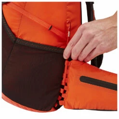 OMM Classic 25 - Mountaineering Backpack 11 OMM Classic 25 - Mountaineering Backpack -Outdoor Equipment Sales Shop omm classic 25 mountaineering backpack detail 4