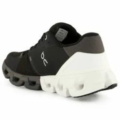 On Cloudflyer 4 Wide - Running Shoes 12 On Cloudflyer 4 Wide - Running Shoes -Outdoor Equipment Sales Shop on cloudflyer 4 wide running shoes detail 5