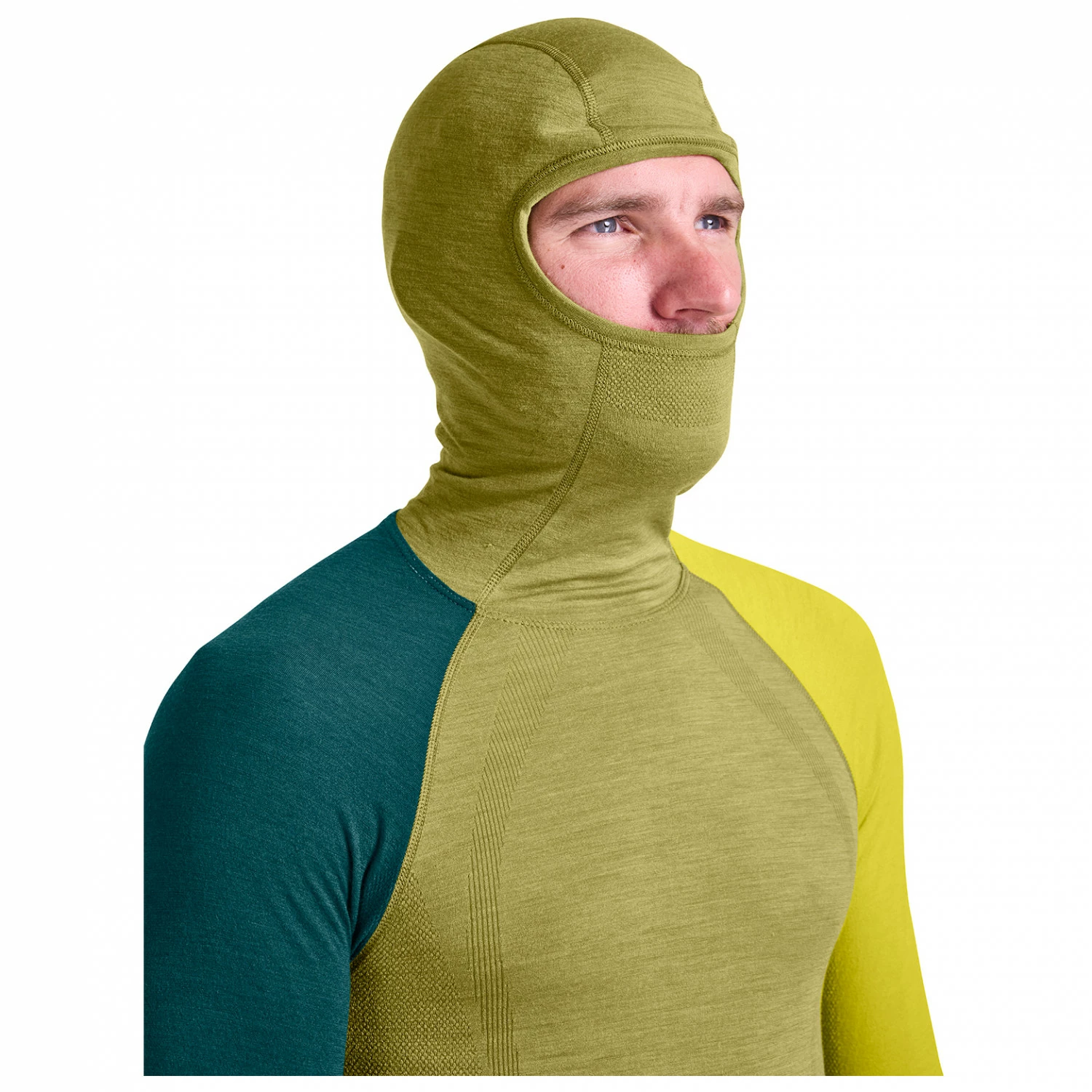 Ortovox 120 Comp Light Hoody - Merino Base Layer 4 Ortovox 120 Comp Light Hoody - Merino Base Layer - Image 2