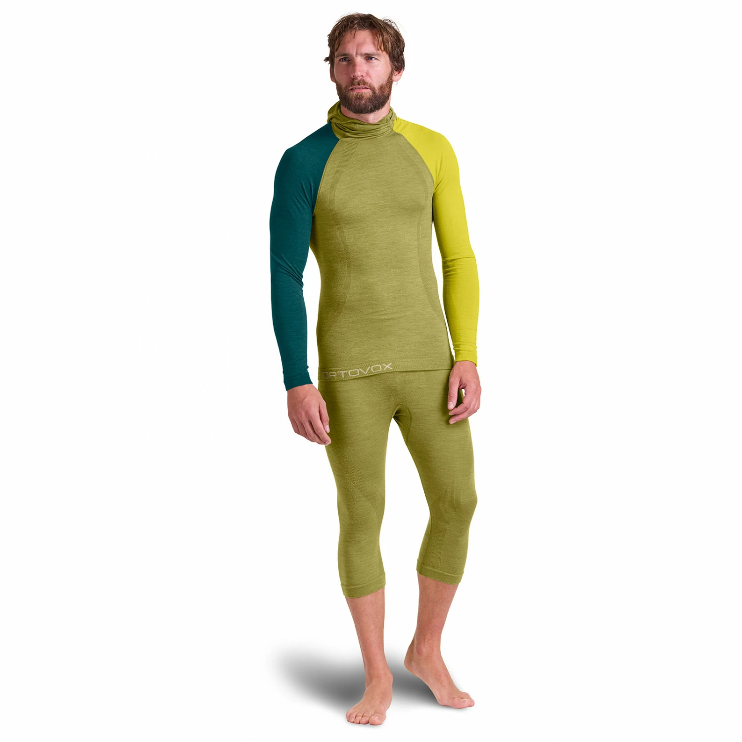 Ortovox 120 Comp Light Hoody - Merino Base Layer 5 Ortovox 120 Comp Light Hoody - Merino Base Layer - Image 3
