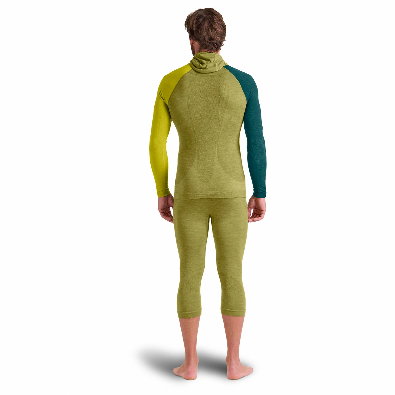 Ortovox 120 Comp Light Hoody - Merino Base Layer 6 Ortovox 120 Comp Light Hoody - Merino Base Layer - Image 4