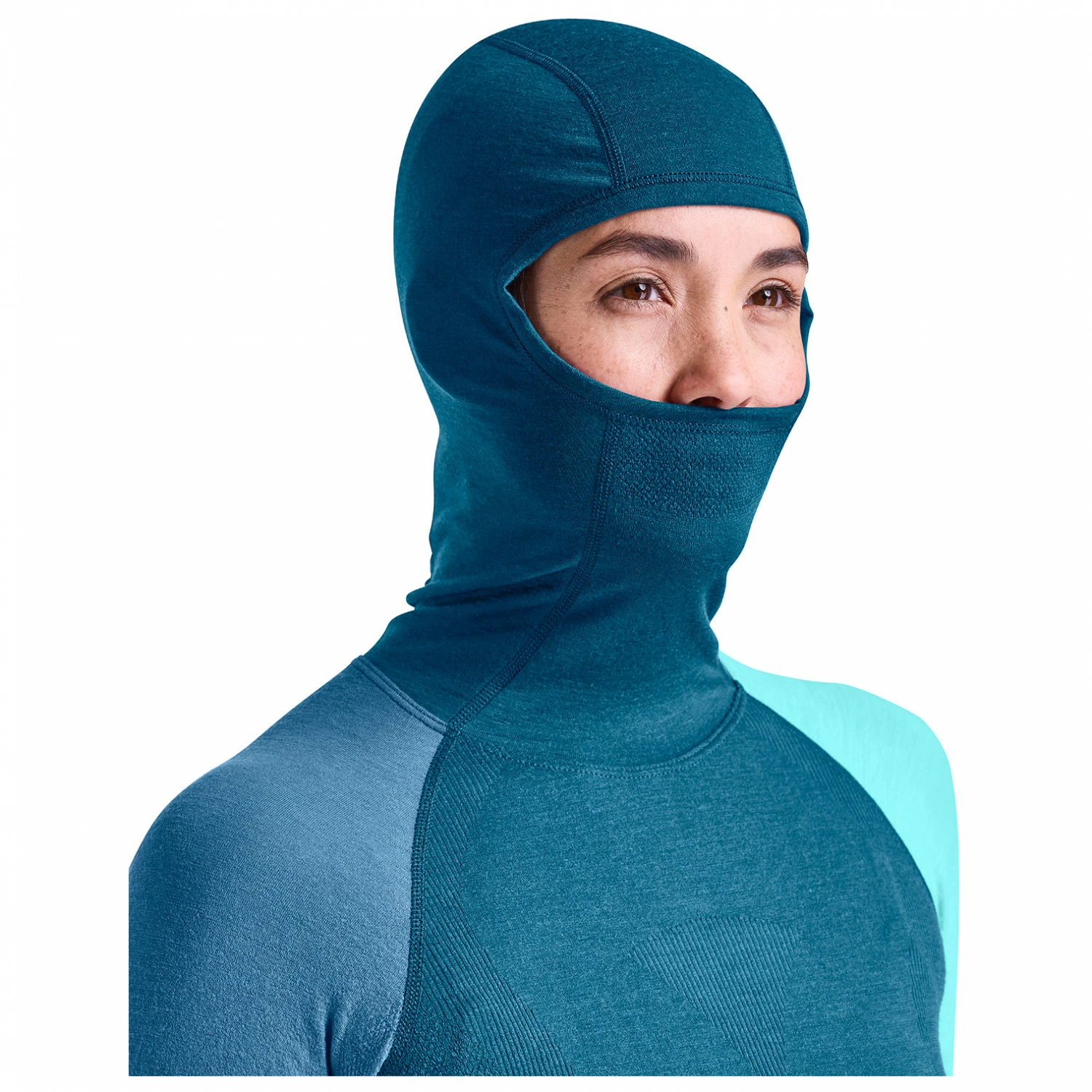 Ortovox Women's 120 Comp Light Hoody - Merino Base Layer 5 Ortovox Women's 120 Comp Light Hoody - Merino Base Layer - Image 3