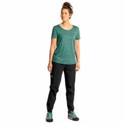 Ortovox Women's 120 Cool Tec Clean T-Shirt - Merino Shirt 7 Ortovox Women's 120 Cool Tec Clean T-Shirt - Merino Shirt -Outdoor Equipment Sales Shop ortovox womens 120 cool tec clean t shirt merino shirt detail 3