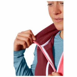 Ortovox Women's Fleece Grid Vest - Merino Vest 7 Ortovox Women's Fleece Grid Vest - Merino Vest -Outdoor Equipment Sales Shop ortovox womens fleece grid vest merino vest detail 3