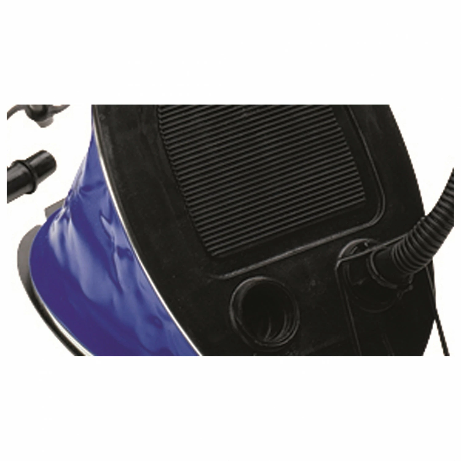 Outwell Foot Pump 5 - Air Pump 4 Outwell Foot Pump 5 - Air Pump - Image 2