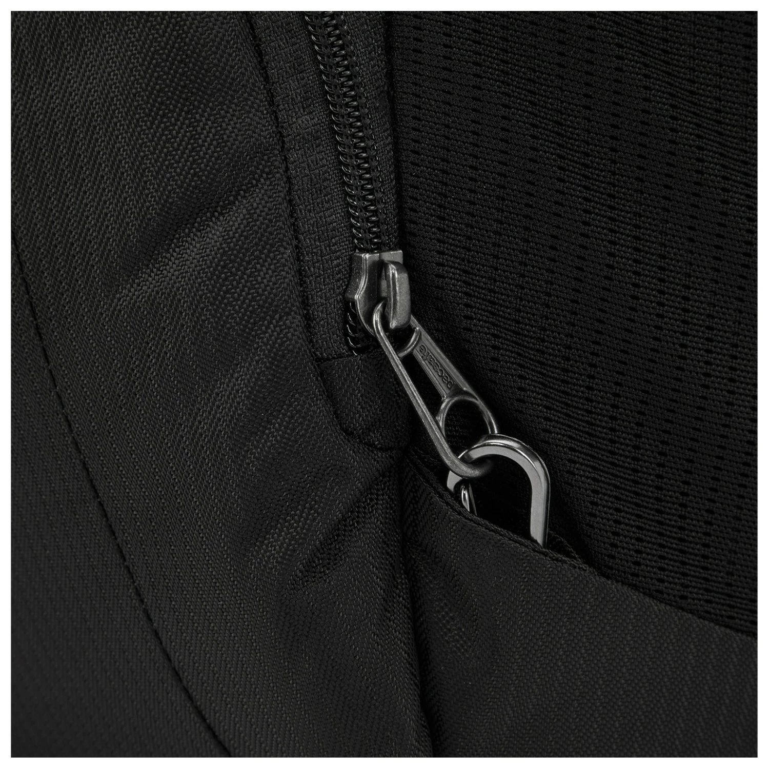 Pacsafe Metrosafe LS450 Econyl 25 - Daypack 11 Pacsafe Metrosafe LS450 Econyl 25 - Daypack - Image 9