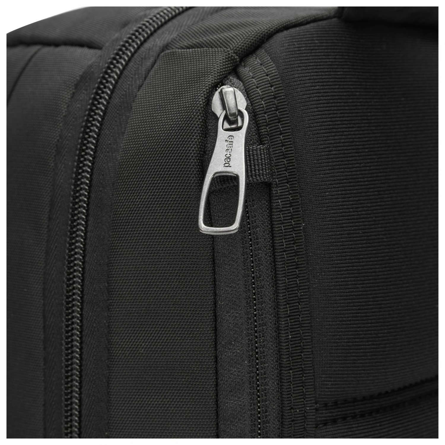 Pacsafe Metrosafe X 16'' Commuter Backpack - Daypack 9 Pacsafe Metrosafe X 16'' Commuter Backpack - Daypack - Image 7