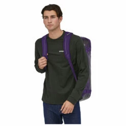 Patagonia Black Hole Duffel 55 - Luggage -Outdoor Equipment Sales Shop patagonia black hole duffel 55 luggage detail 2