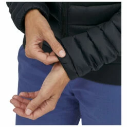 Patagonia Women's Down Sweater Hoody - Down Jacket -Outdoor Equipment Sales Shop patagonia womens down sweater hoody down jacket detail 5