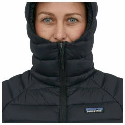 Patagonia Women's Down Sweater Hoody - Down Jacket -Outdoor Equipment Sales Shop patagonia womens down sweater hoody down jacket detail 9