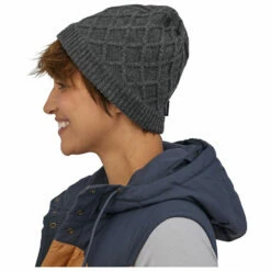 Patagonia Women's Honeycomb Knit Beanie - Beanie -Outdoor Equipment Sales Shop patagonia womens honeycomb knit beanie beanie detail 3