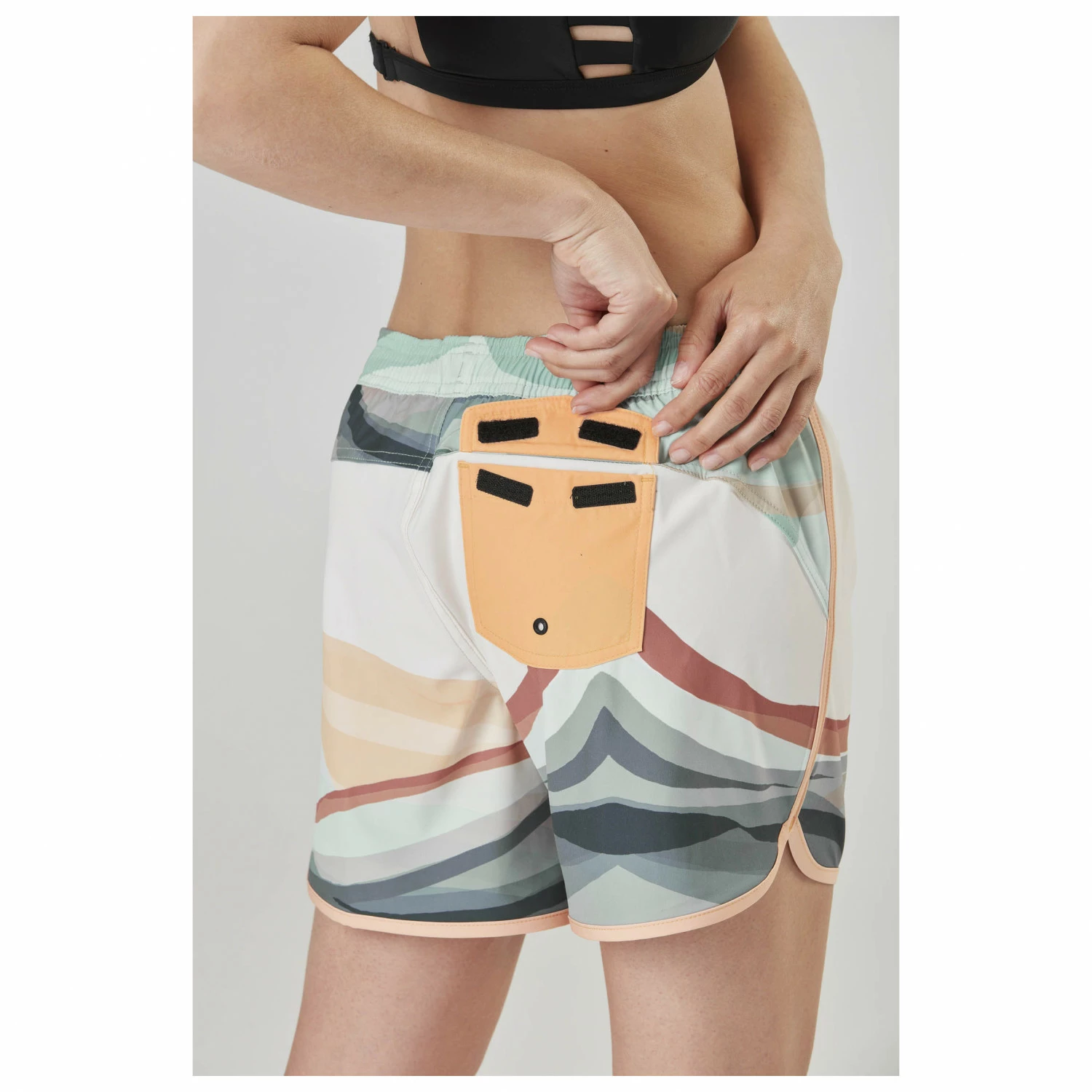 Picture Women's Demba Printed - Boardshorts 7 Picture Women's Demba Printed - Boardshorts - Image 5