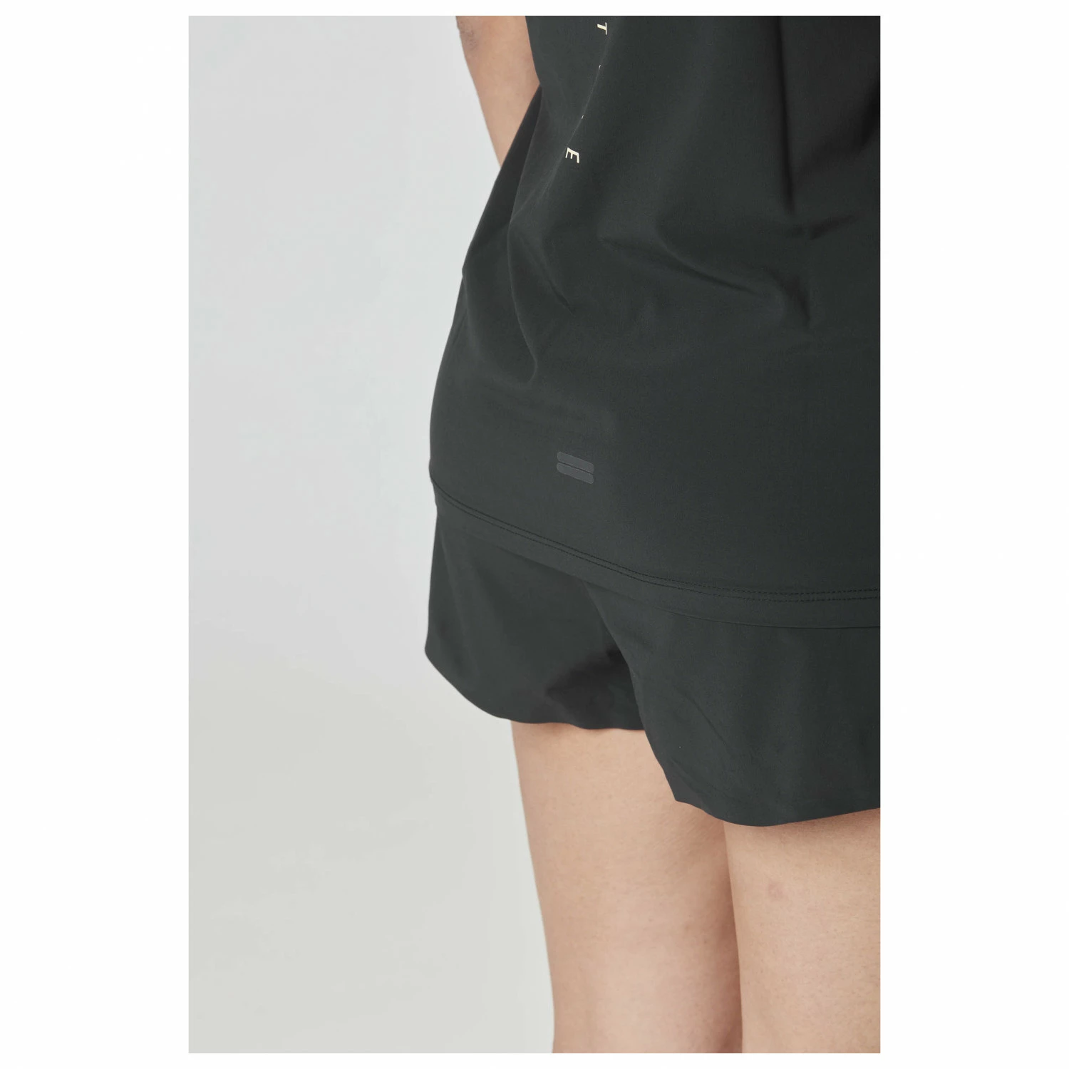 Picture Women's Ice Flow Tech Tank - Tank Top 7 Picture Women's Ice Flow Tech Tank - Tank Top - Image 5