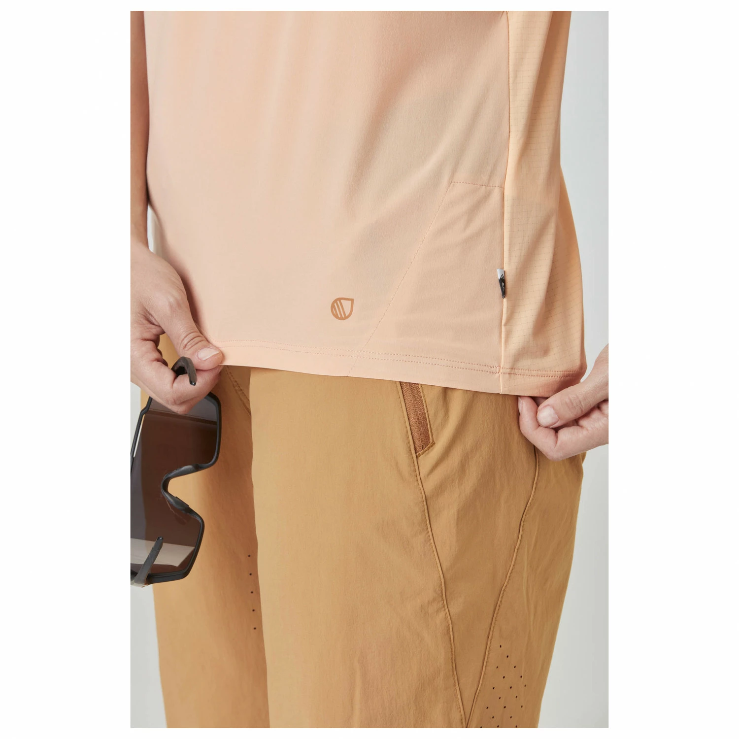 Picture Women's Ice Flow Tech Tee - Sport Shirt 8 Picture Women's Ice Flow Tech Tee - Sport Shirt - Image 6