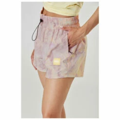 Picture Women's Oslon Printed Tech Shorts - Shorts 15 Picture Women's Oslon Printed Tech Shorts - Shorts -Outdoor Equipment Sales Shop picture womens oslon printed tech shorts shorts detail 7