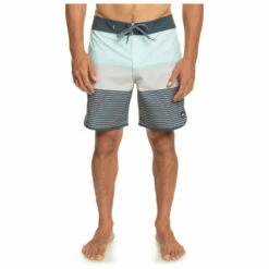 Outdoor Equipment Sales Shop -Outdoor Equipment Sales Shop quiksilver surfsilk tijuana 18 boardshorts detail 2