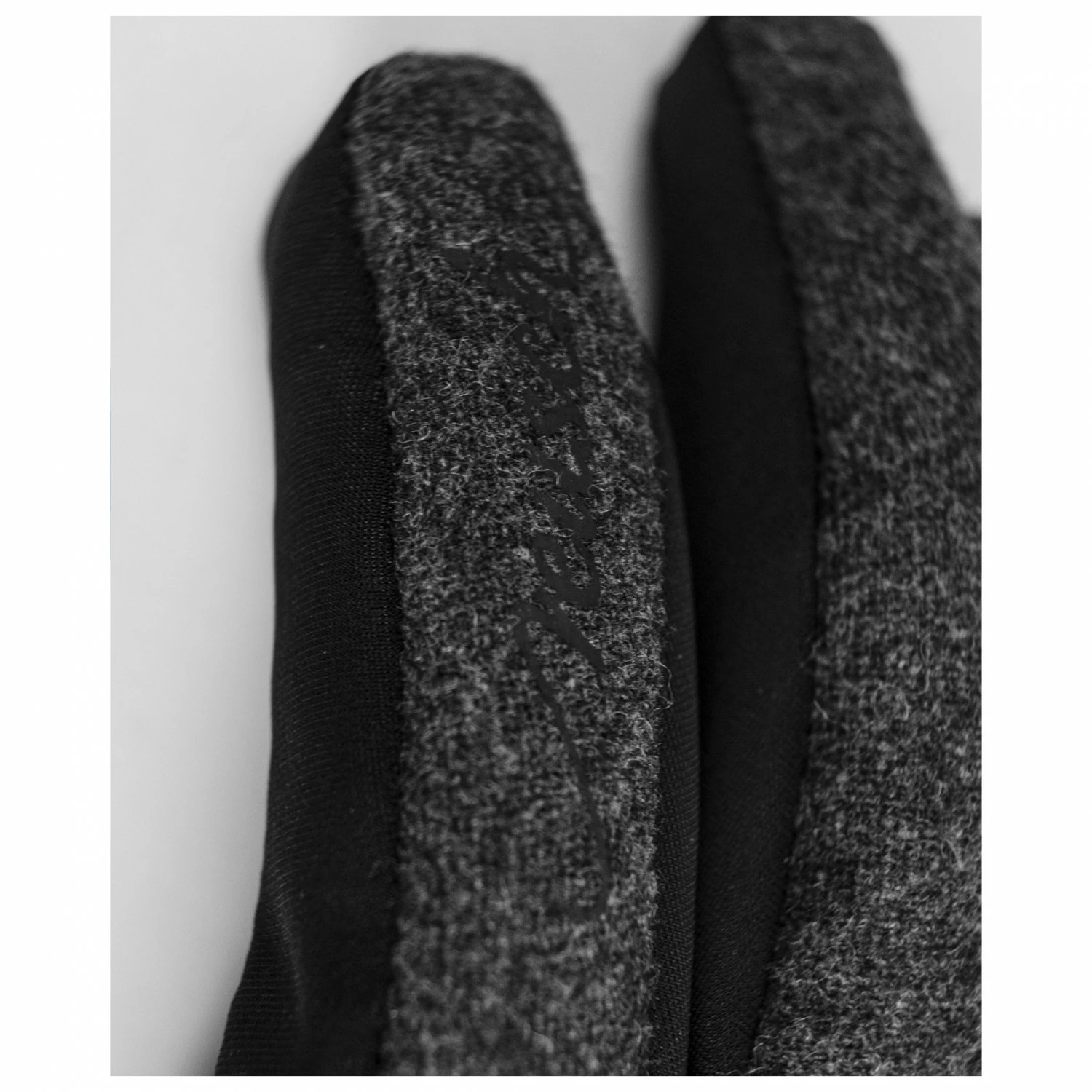 Reusch Women's Saskia Touchtec - Gloves 7 Reusch Women's Saskia Touchtec - Gloves - Image 5