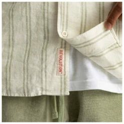 Revolution Short-Sleeved Cuban Shirt - Shirt -Outdoor Equipment Sales Shop revolution short sleeved cuban shirt shirt detail 5