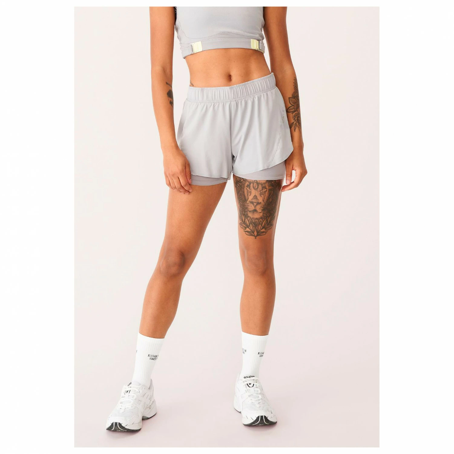 Röhnisch Women's Arena Running Shorts - Shorts 4 Röhnisch Women's Arena Running Shorts - Shorts - Image 2