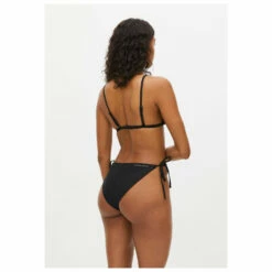 Röhnisch Women's Femi Bikini Top 8 Röhnisch Women's Femi Bikini Top -Outdoor Equipment Sales Shop roehnisch womens femi bikini top detail 3