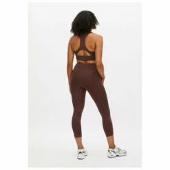 Röhnisch Women's Flattering High Waist 7/8 Tights - Leggings 11 Röhnisch Women's Flattering High Waist 7/8 Tights - Leggings -Outdoor Equipment Sales Shop roehnisch womens flattering high waist 7 8 tights leggings detail 5