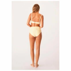 Röhnisch Women's Saba Bikini Top - Bikini Top -Outdoor Equipment Sales Shop roehnisch womens saba bikini top bikini top detail 5