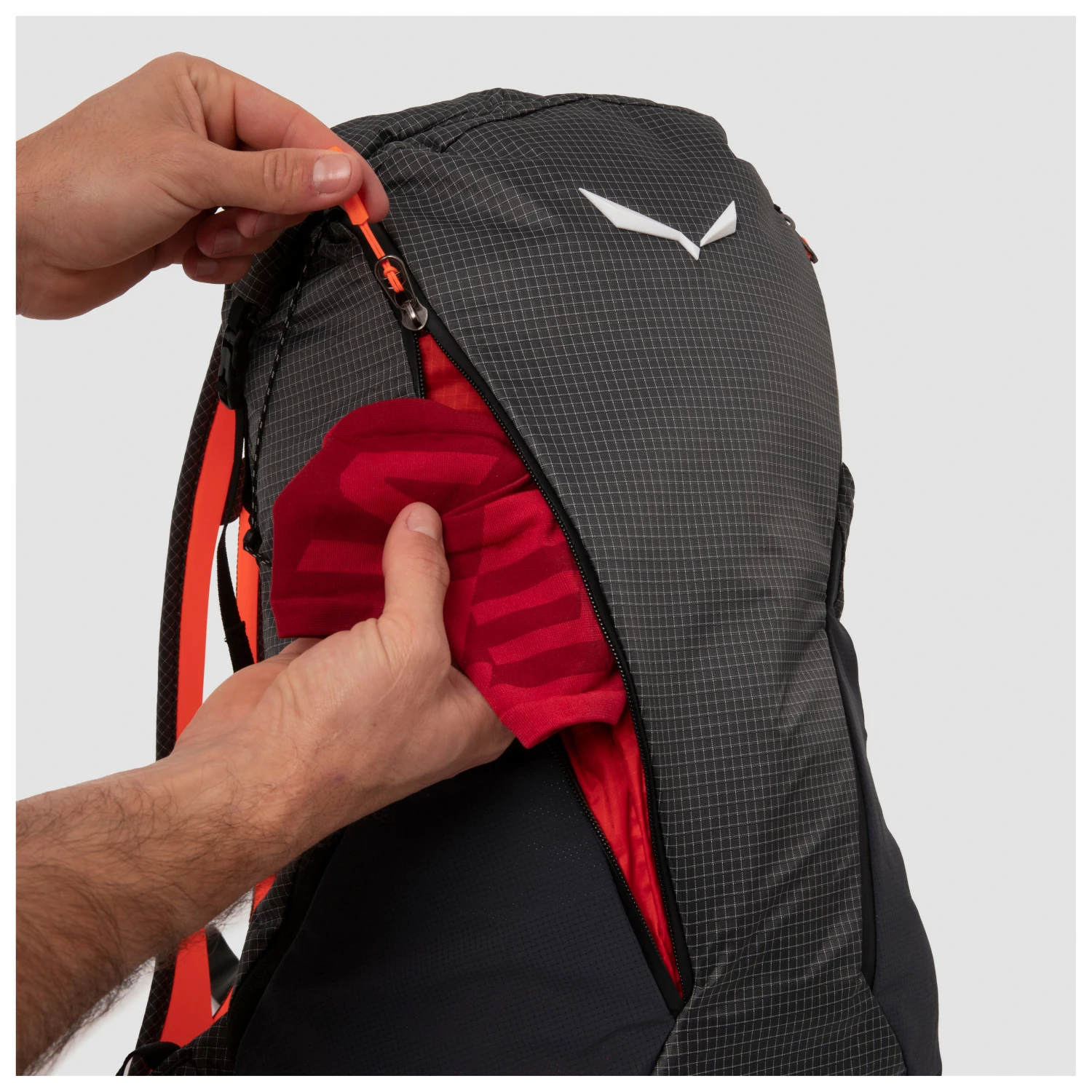 SALEWA Pedroc Pro 22 - Walking Backpack 11 SALEWA Pedroc Pro 22 - Walking Backpack - Image 9