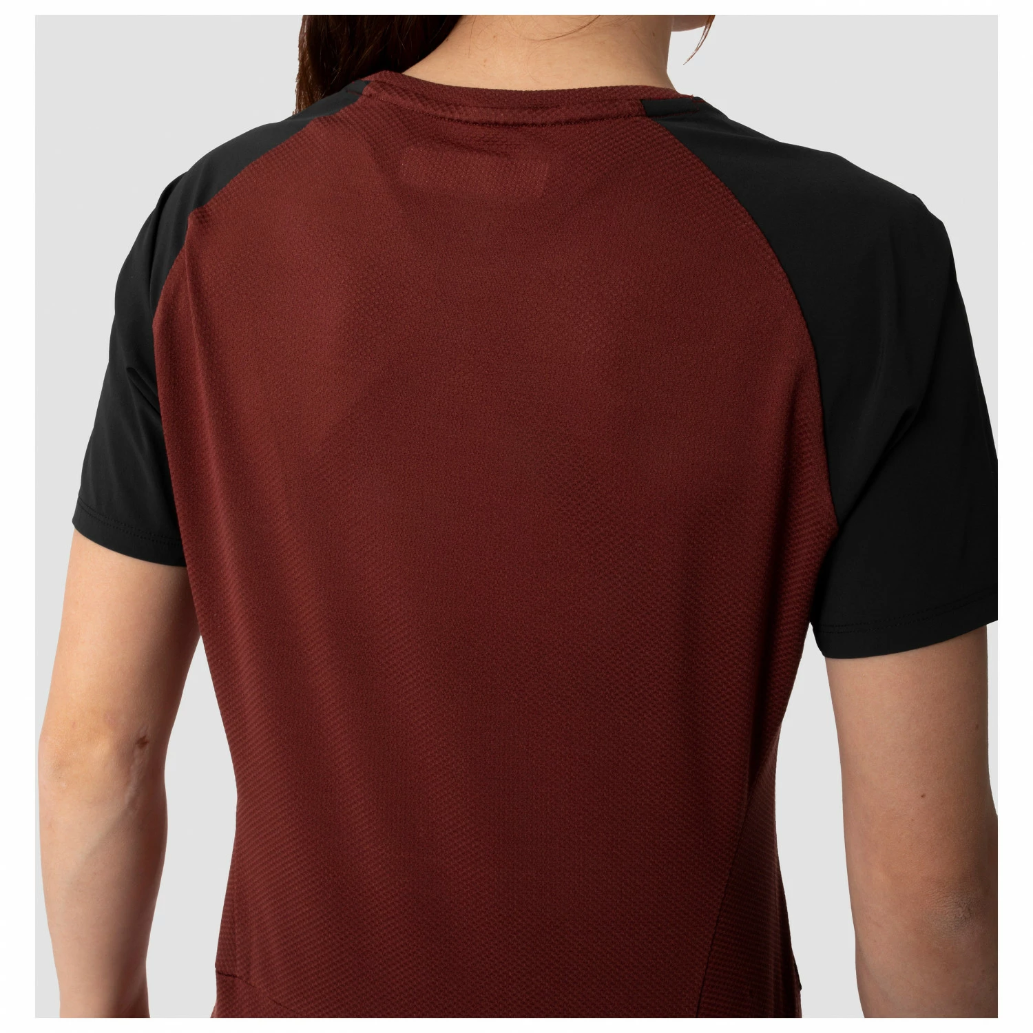 SALEWA Women's Pedroc PTC Delta T-Shirt - Sport Shirt 9 SALEWA Women's Pedroc PTC Delta T-Shirt - Sport Shirt - Image 7