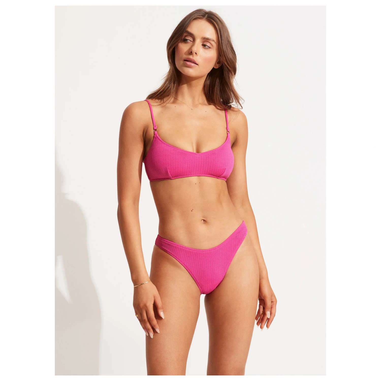 Seafolly Women's Sea Dive Bralette - Bikini Top 6 Seafolly Women's Sea Dive Bralette - Bikini Top - Image 4