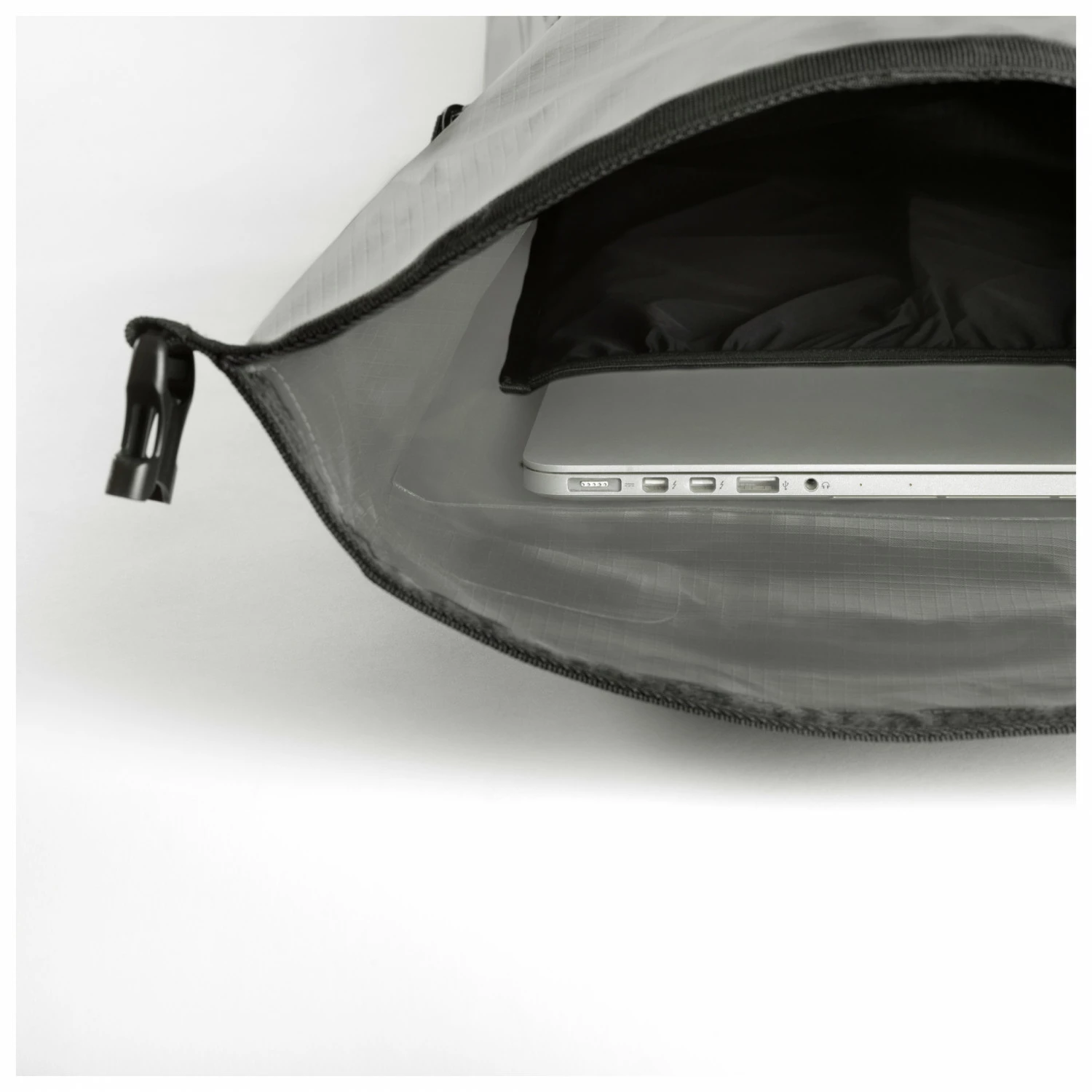 Silva 360° Orbit 18 - Walking Backpack 9 Silva 360° Orbit 18 - Walking Backpack - Image 7