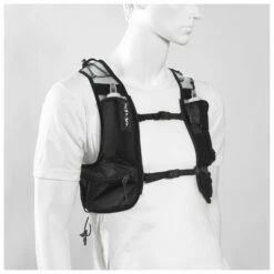 Silva Strive Light Black 10 - Trail Running Backpack 9 Silva Strive Light Black 10 - Trail Running Backpack -Outdoor Equipment Sales Shop silva strive light black 10 trail running backpack detail 4