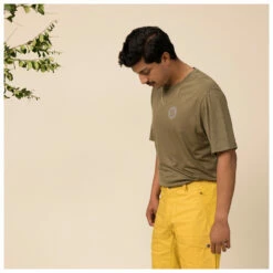 Wool T-Shirt - Cycling Jersey 8 Wool T-Shirt - Cycling Jersey -Outdoor Equipment Sales Shop specialized fjaellraeven wool t shirt cycling jersey detail 3