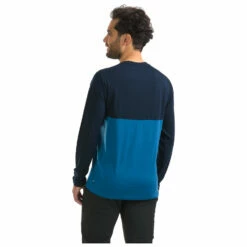 Stoic Merino150 HeladagenSt. L/S - Merino Shirt 17 Stoic Merino150 HeladagenSt. L/S - Merino Shirt -Outdoor Equipment Sales Shop stoic merino150 heladagenst l s merino shirt detail 12