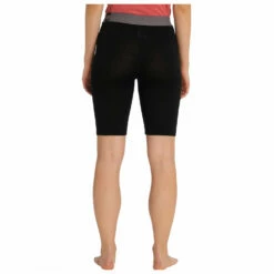 Stoic Women's Merino180 BjoernenSt. Short Pants - Merino Base Layer 13 Stoic Women's Merino180 BjoernenSt. Short Pants - Merino Base Layer -Outdoor Equipment Sales Shop stoic womens merino180 bjoernenst short pants merino base layer detail 4