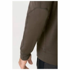 Super.natural Alpine Pocket Crew - Merino Jumper 9 Super.natural Alpine Pocket Crew - Merino Jumper -Outdoor Equipment Sales Shop supernatural alpine pocket crew merino jumper detail 4