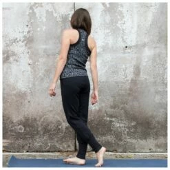 Super.natural Women's Essential Cuffed Pant - Tracksuit Trousers -Outdoor Equipment Sales Shop supernatural womens essential cuffed pant tracksuit trousers detail 3