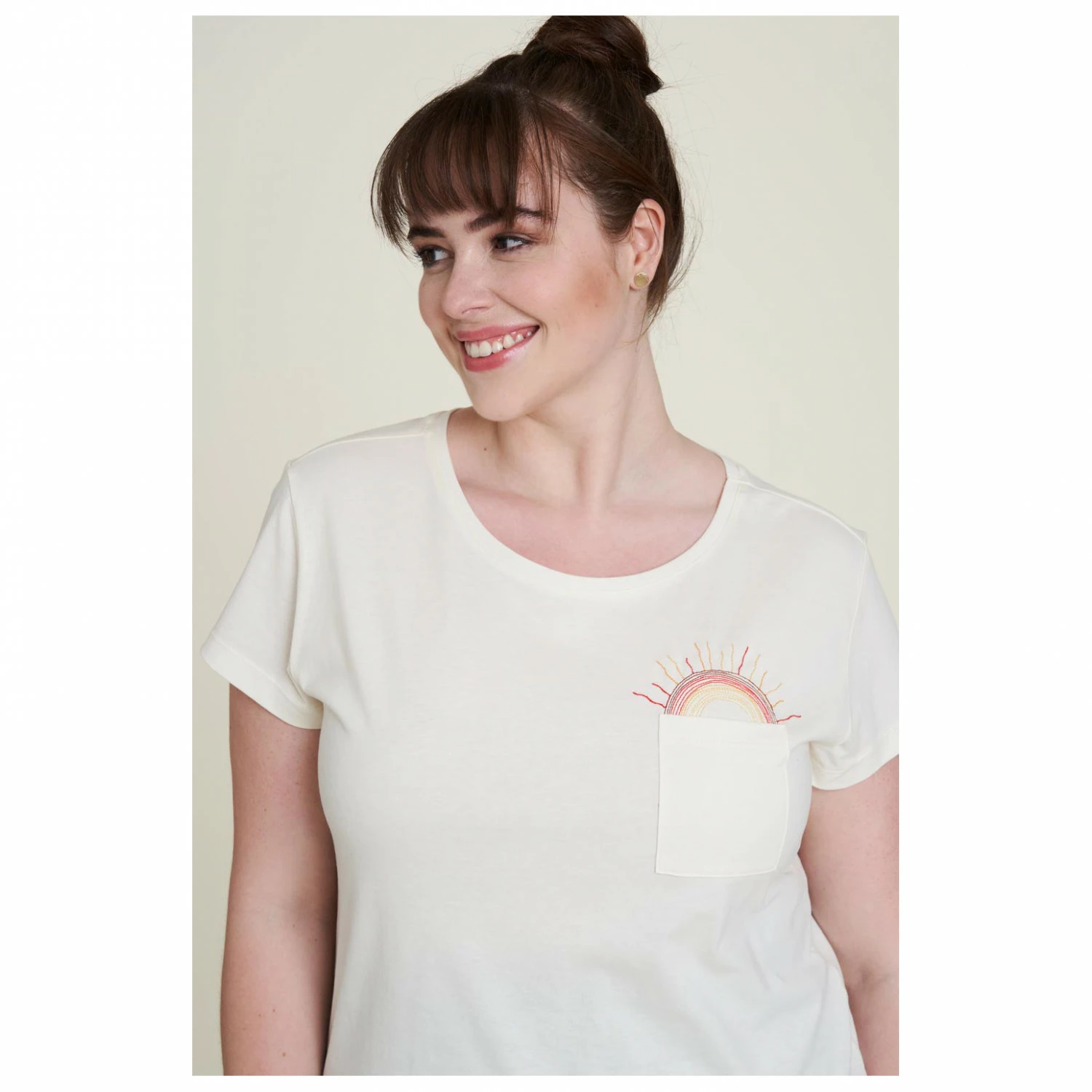 Women's Organic Cotton T-Shirt With Pocket 7 Women's Organic Cotton T-Shirt With Pocket - Image 5