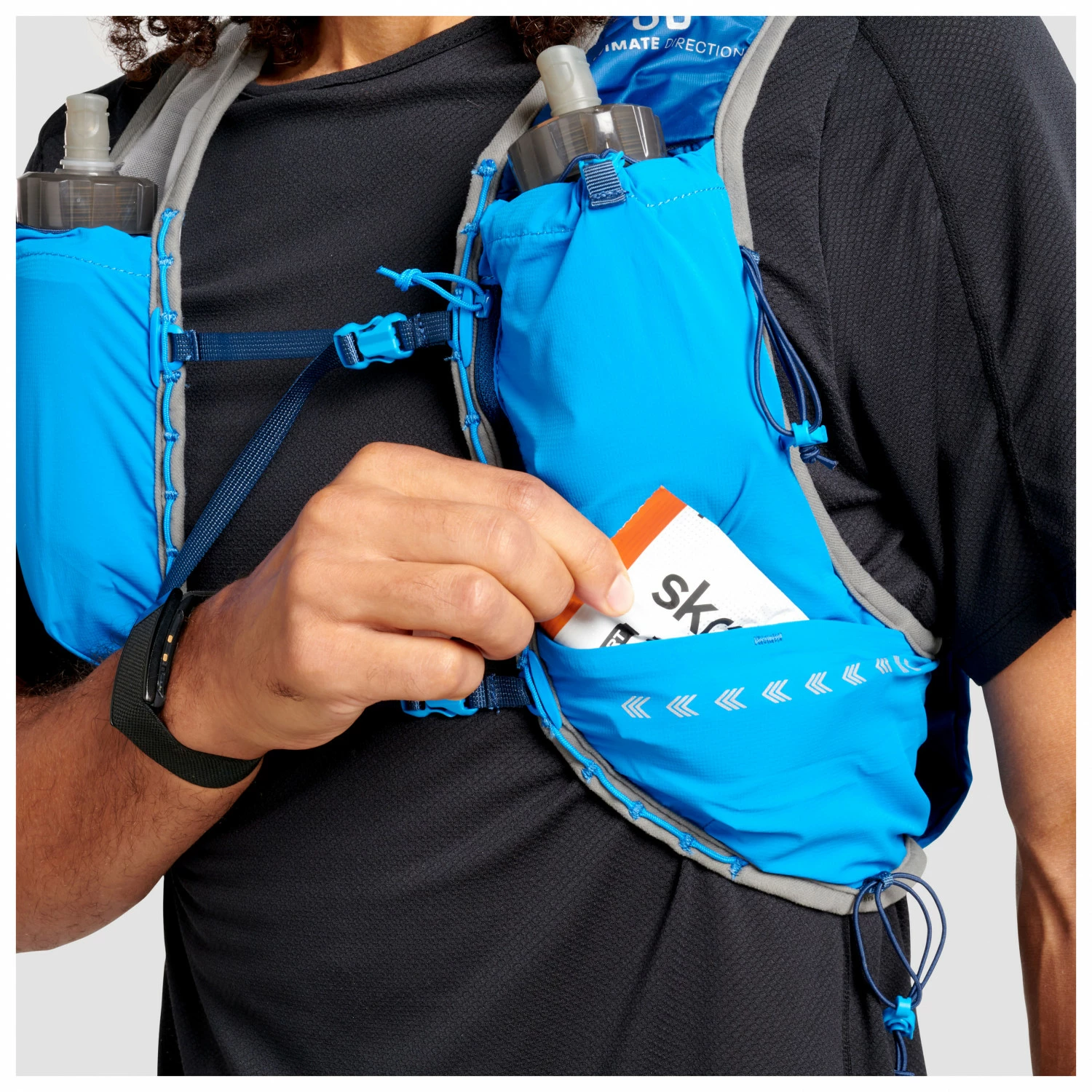 Ultimate Direction Ultra Vest 6.0 - Trail Running Backpack 8 Ultimate Direction Ultra Vest 6.0 - Trail Running Backpack - Image 6