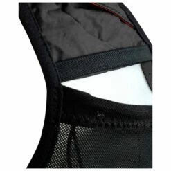 Momentum 2.0 - Running Vest 12 Momentum 2.0 - Running Vest -Outdoor Equipment Sales Shop ultraspire momentum 20 running vest detail 5