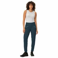 VAUDE Women's Scopi Lightweight Pants - Walking Trousers 12 VAUDE Women's Scopi Lightweight Pants - Walking Trousers -Outdoor Equipment Sales Shop vaude womens scopi lightweight pants walking trousers detail 5